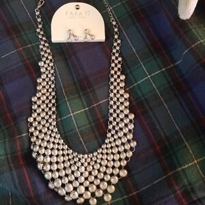 PARATI necklace and earrings